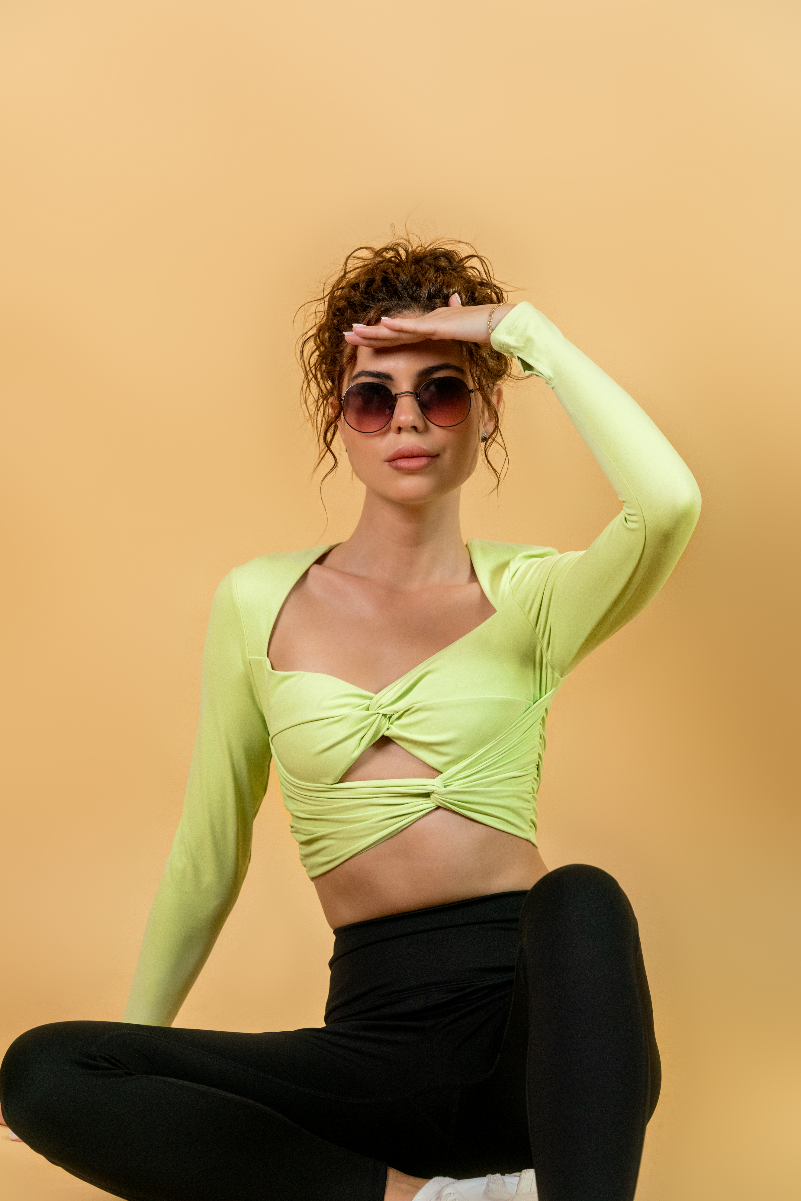 Seamless Pastel Green Yoga Top for Women – Lightweight & Stretchy