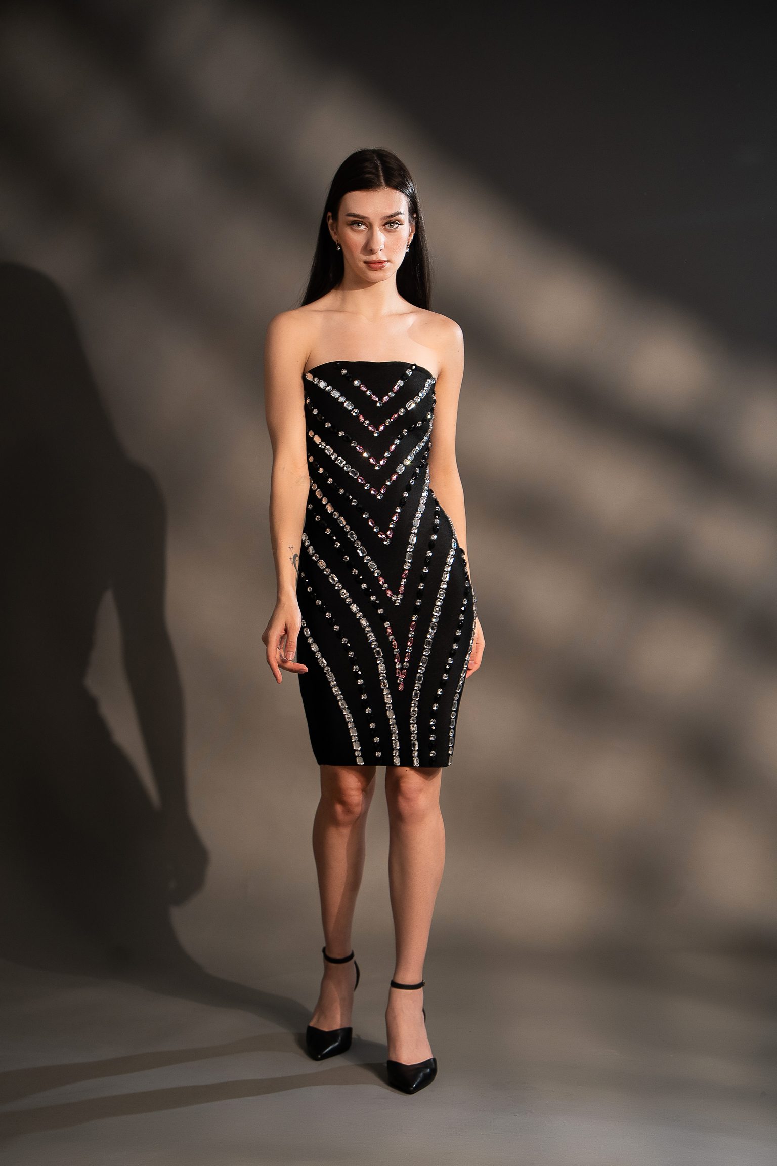 Black Strapless Bodycon Party Dress – Sexy Figure-Hugging Tube Dress for Women | Night Out & Clubwear